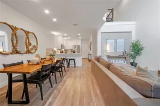 Photo #3: 21049321 Listing 