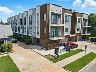 Photo #3: 21049613 Listing