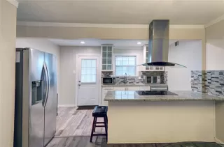 More Details about MLS # 21049643 : 7931 ROYAL LANE #216