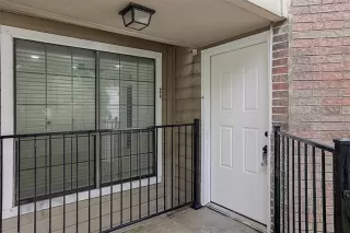 Photo #2: 21049691 Listing