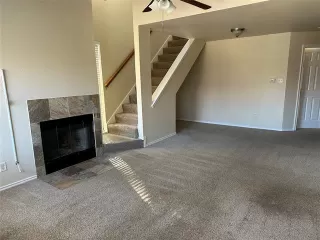 Photo #2: 21050187 Listing 