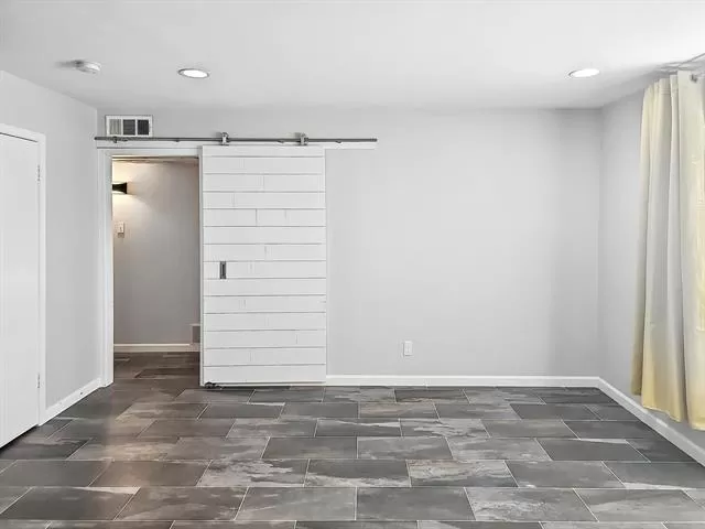 MLS: 21050323 Condo For Sale