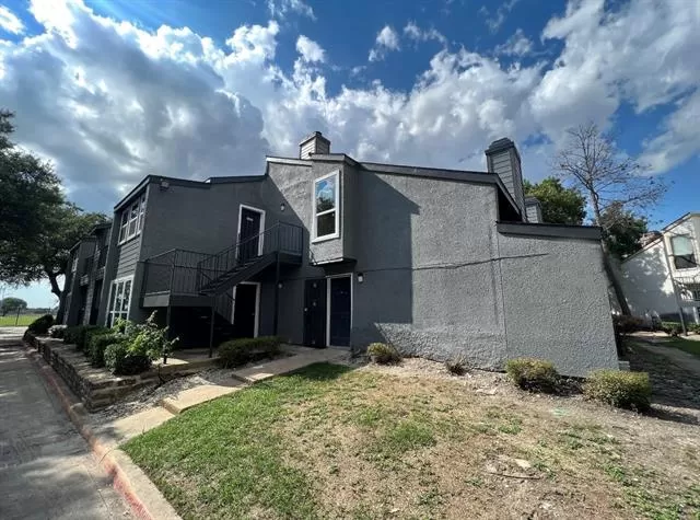 MLS: 21051097 Condo For Sale