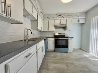 Photo #3: 21051333 Listing 