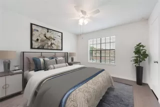 Photo #5: 21051607 Listing