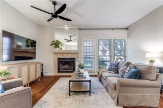 Photo #3: 21051647 Listing 