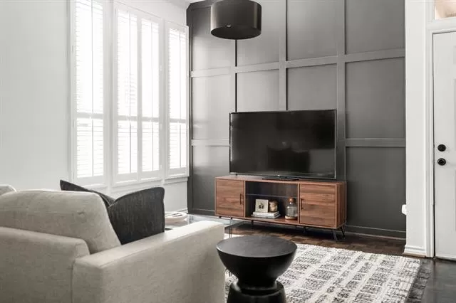 MLS: 21051751 Condo For Sale