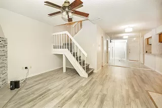 Photo #2: 21051899 Listing