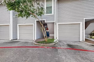 Photo #4: 21052498 Listing 