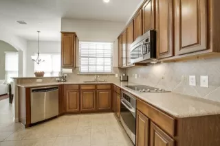 Photo #2: 21053155 Listing 