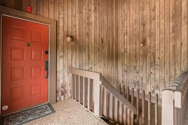 MLS: 21053222 Condo For Sale