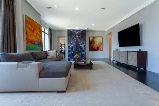 Photo #6: 21053558 Listing