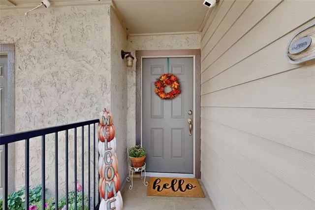 MLS: 21054052 Condo For Sale