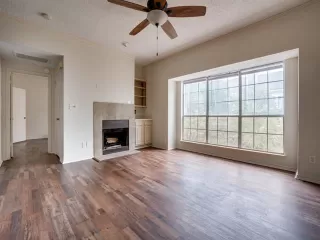 Photo #3: 21054061 Listing