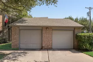 Photo #5: 21054552 Listing