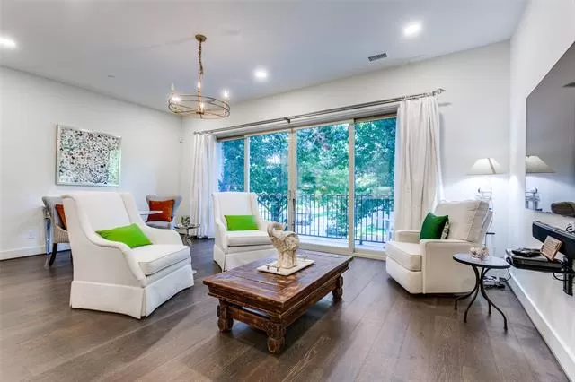 MLS: 21054616 Condo For Sale