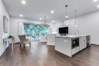 Photo #6: 21054616 Listing