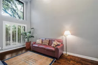 Photo #4: 21054992 Listing