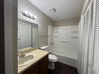 Photo #6: 21055043 Listing
