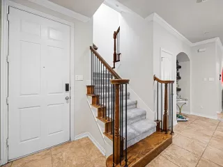 Photo #4: 21055226 Listing