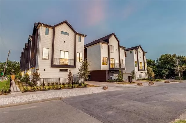 MLS: 21055594 Condo For Sale