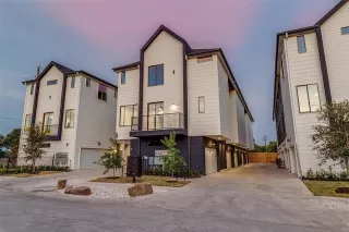 Photo #4: 21055594 Listing 