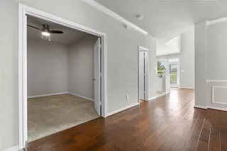 Photo #4: 21055693 Listing