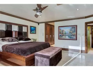 Photo #5: 21056167 Listing