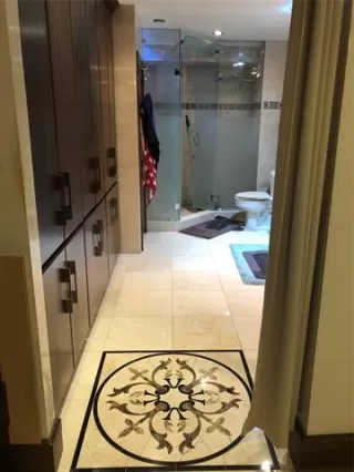 Photo #6: 21056167 Listing