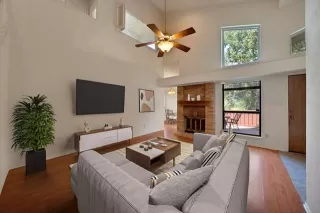 Photo #4: 21056456 Listing 