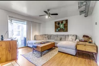 Photo #3: 21057146 Listing