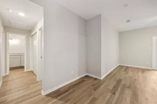 Photo #6: 21057315 Listing 