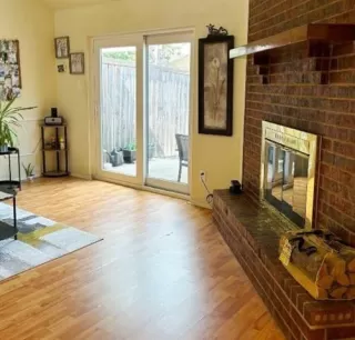 Photo #2: 21057428 Listing