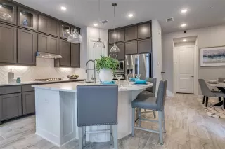 Photo #6: 21057437 Listing 