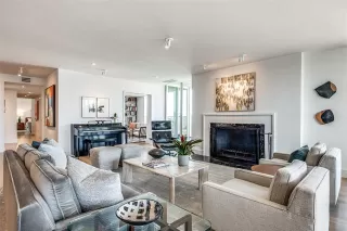 Photo #5: 21057550 Listing