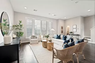 Photo #5: 21057693 Listing 