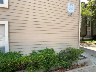 Photo #2: 21058131 Listing