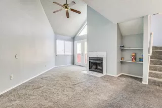 Photo #4: 21058391 Listing