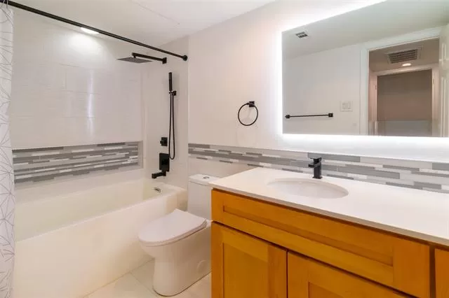 MLS: 21058618 Condo For Sale