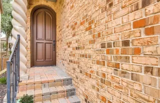 Photo #4: 21058787 Listing