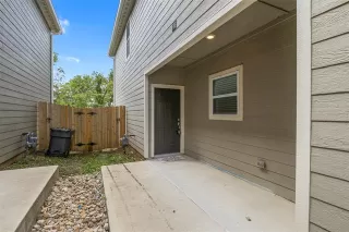 Photo #3: 21059073 Listing