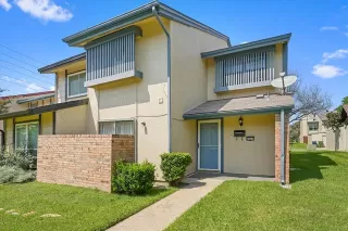 Photo #6: 21059611 Listing