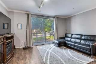 Photo #4: 21059864 Listing