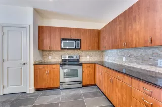 Photo #6: 21059959 Listing 