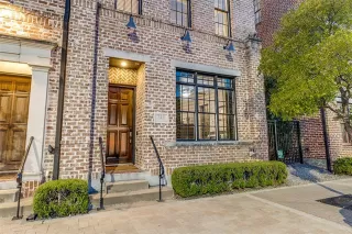 Photo #6: 21060046 Listing 