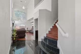 Photo #5: 21060081 Listing 