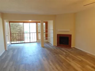 Photo #3: 21060855 Listing 