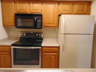 Photo #6: 21060855 Listing 