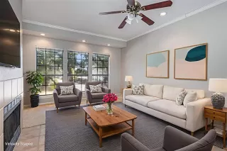 Photo #2: 21061303 Listing 