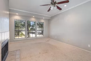 Photo #4: 21061303 Listing 